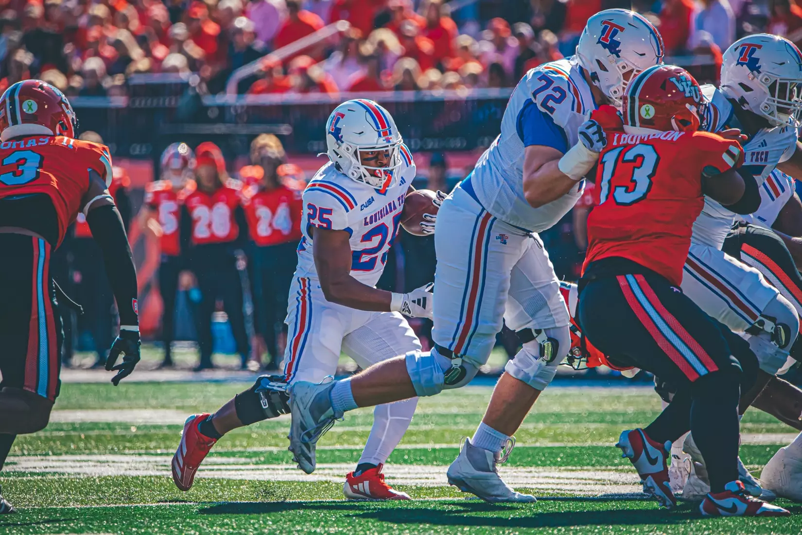 Bulldogs upset Hilltoppers in Bowling Green