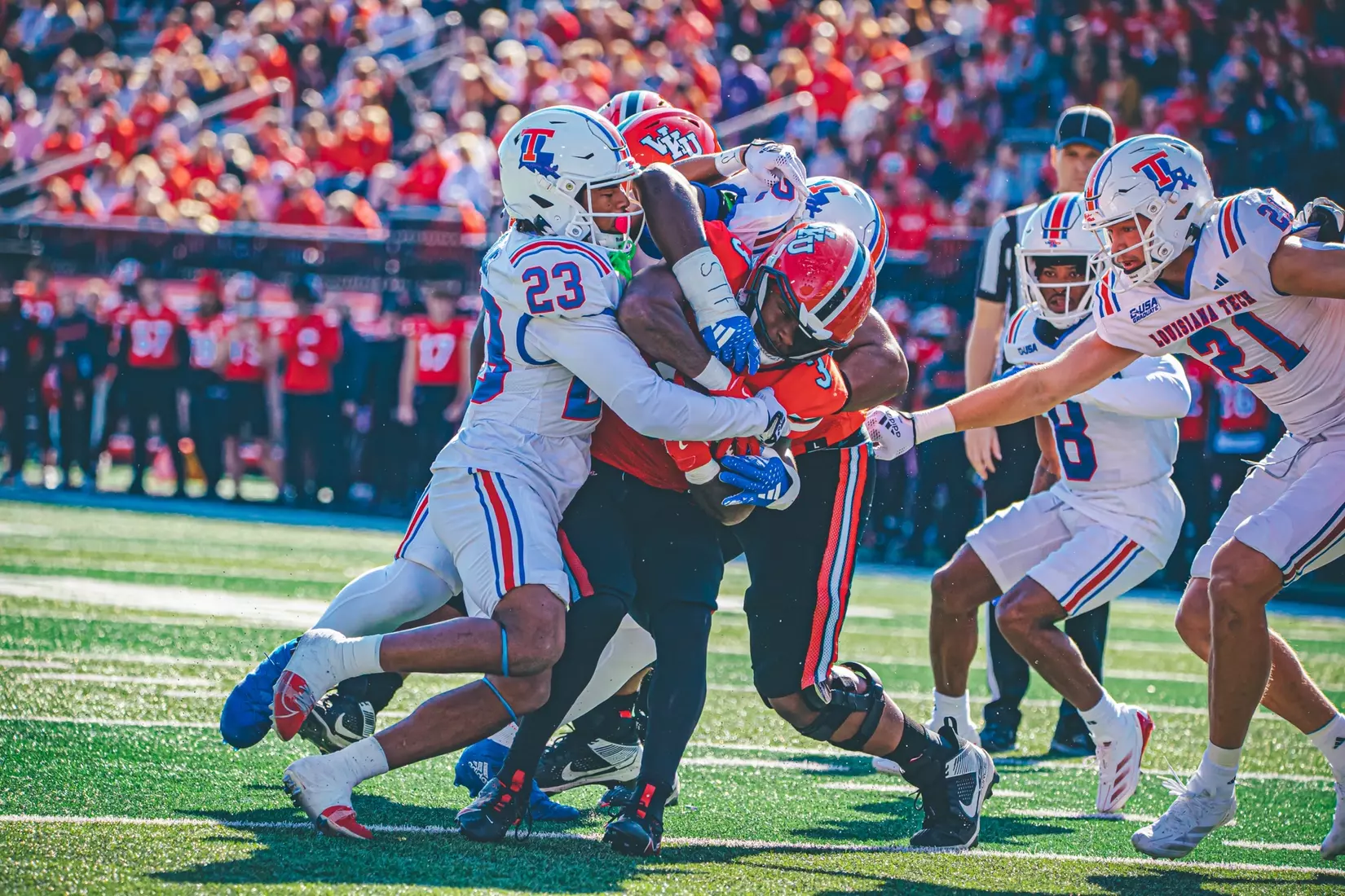 Bulldogs upset Hilltoppers in Bowling Green