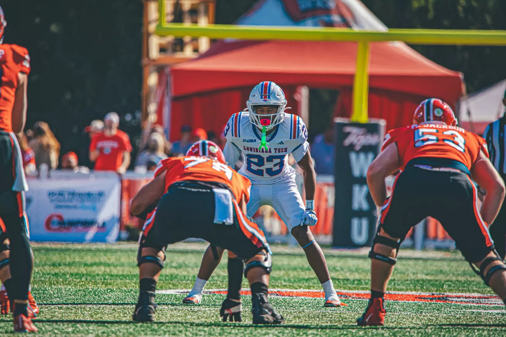 Bulldogs upset Hilltoppers in Bowling Green