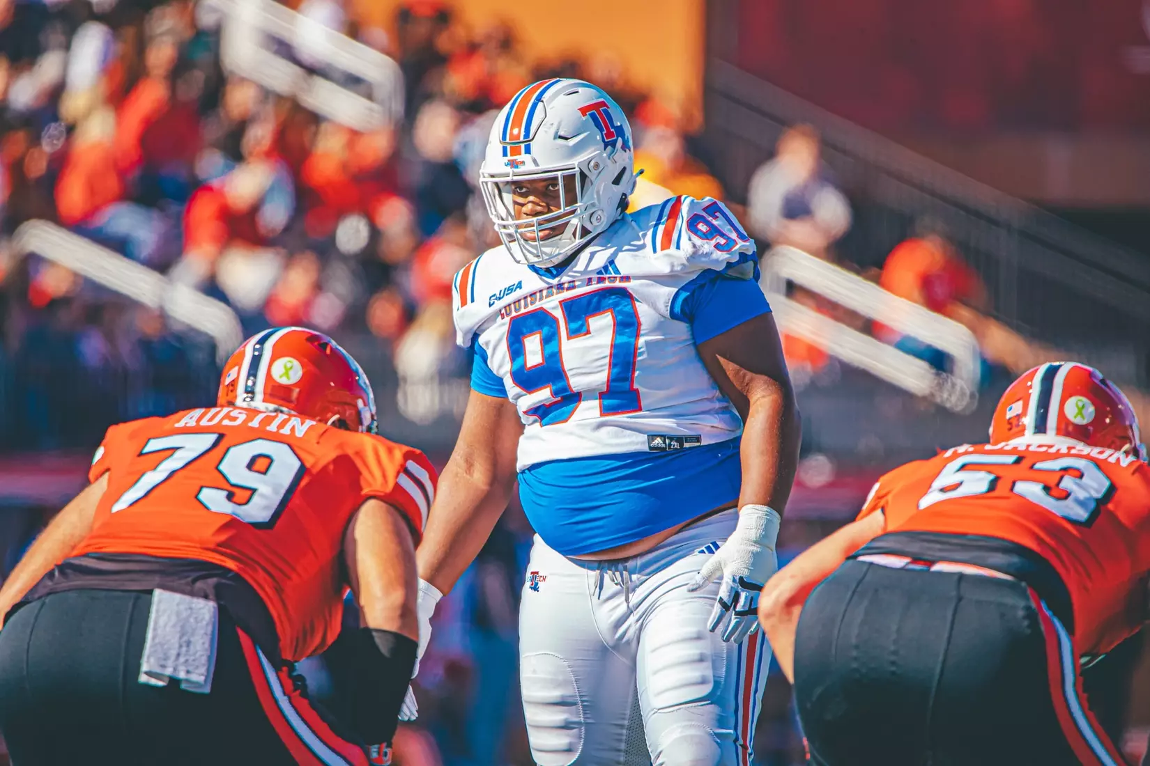 Bulldogs upset Hilltoppers in Bowling Green