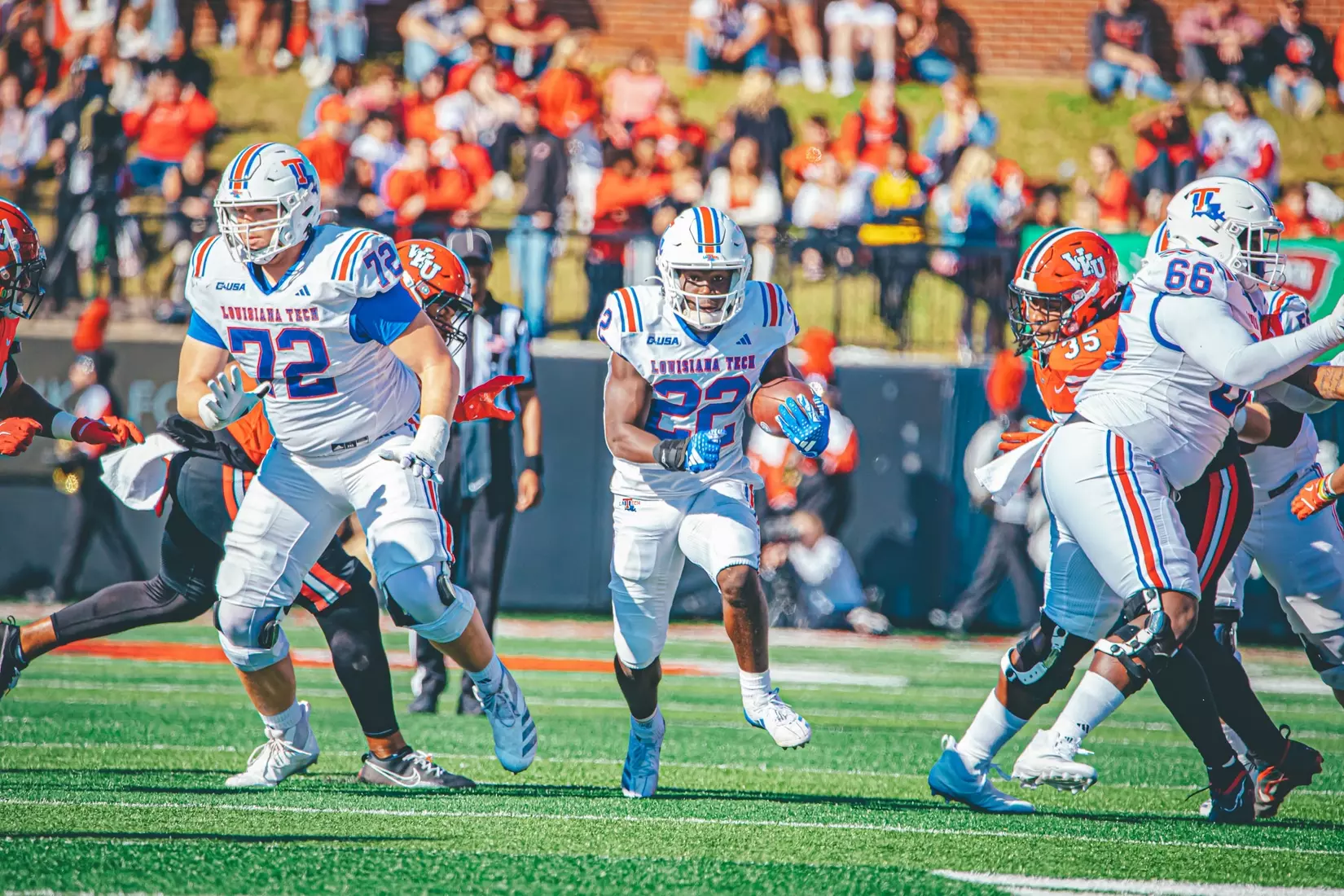 Bulldogs upset Hilltoppers in Bowling Green
