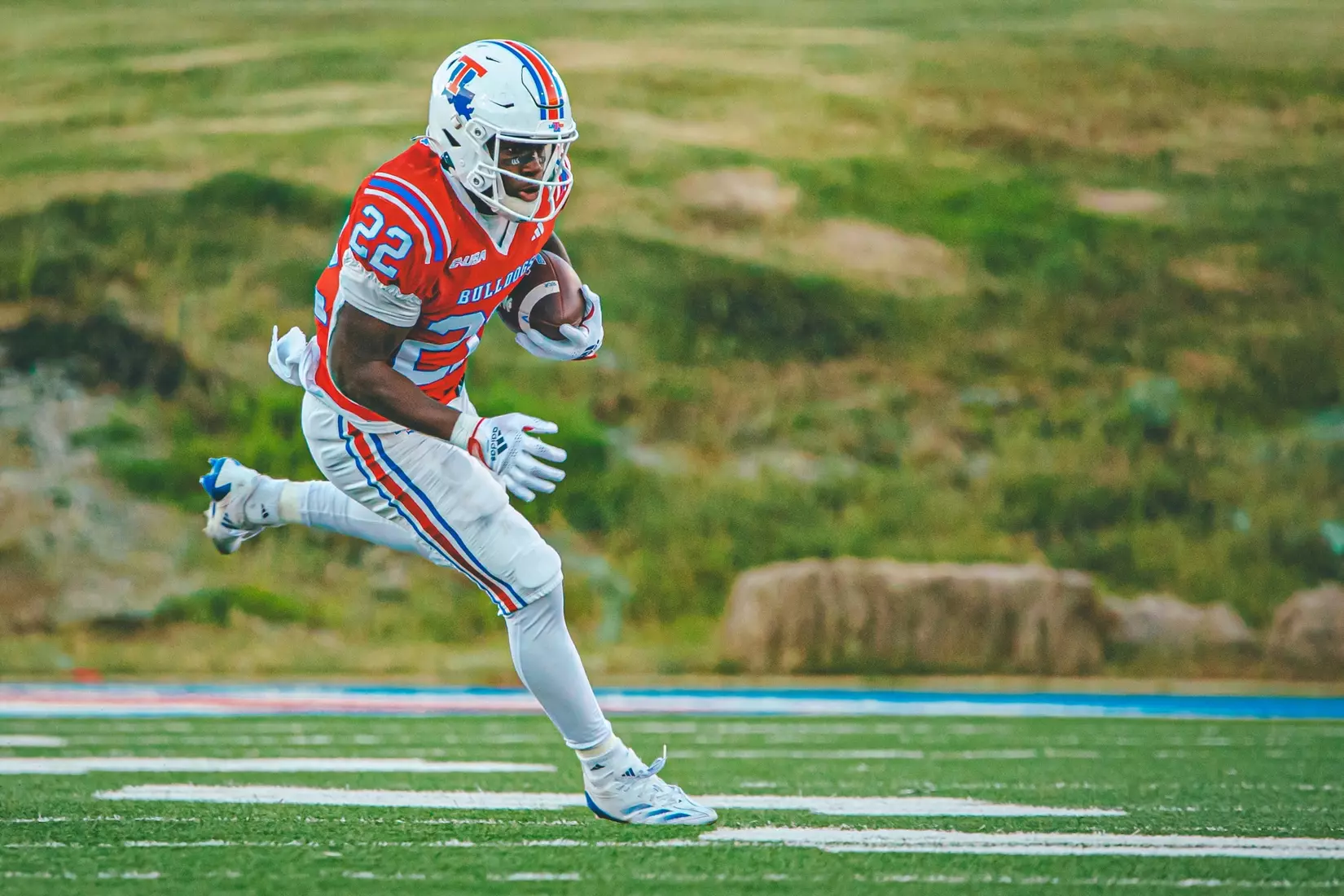 Bulldogs shutout Owls in season finale