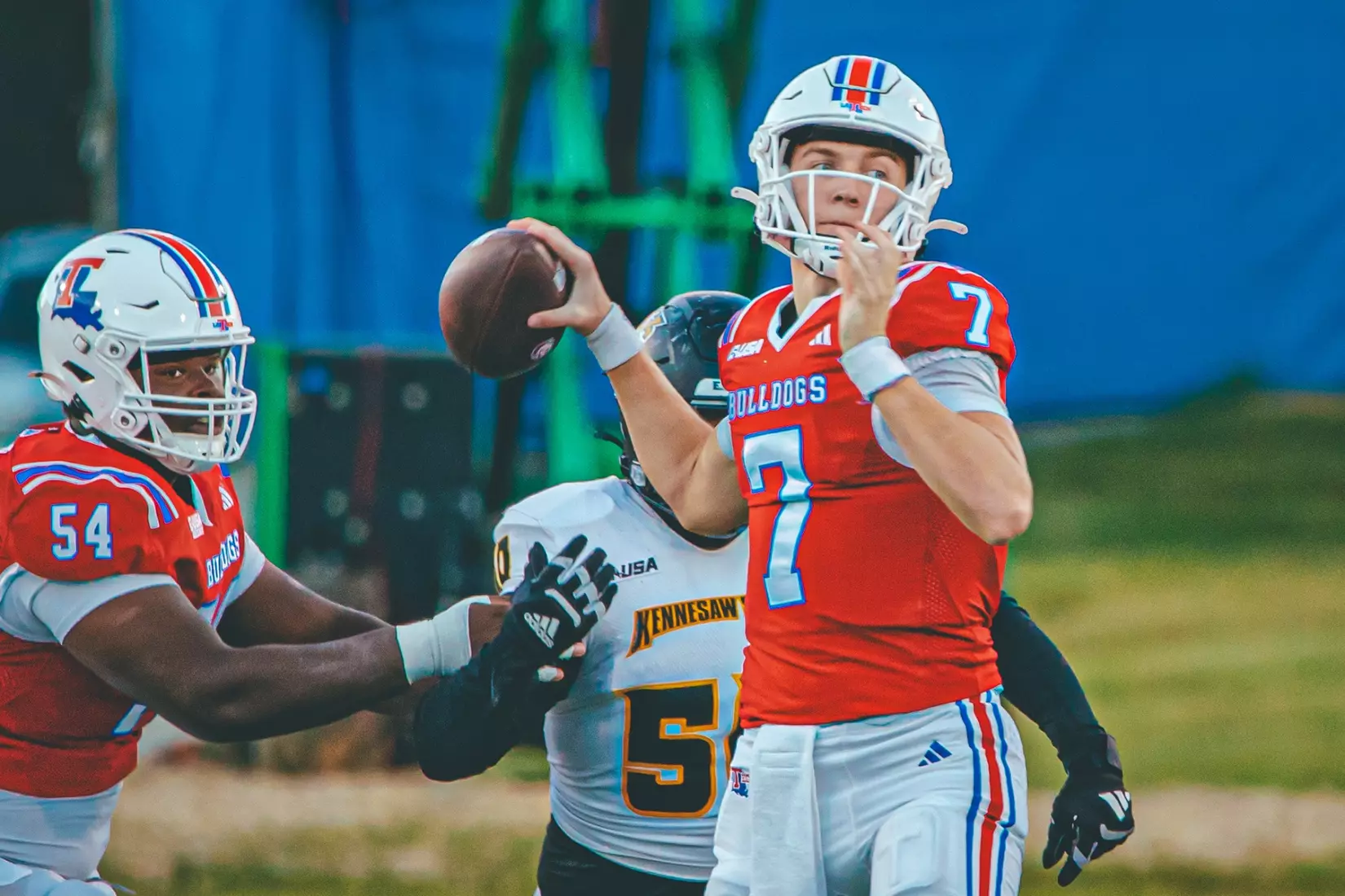 Bulldogs shutout Owls in season finale