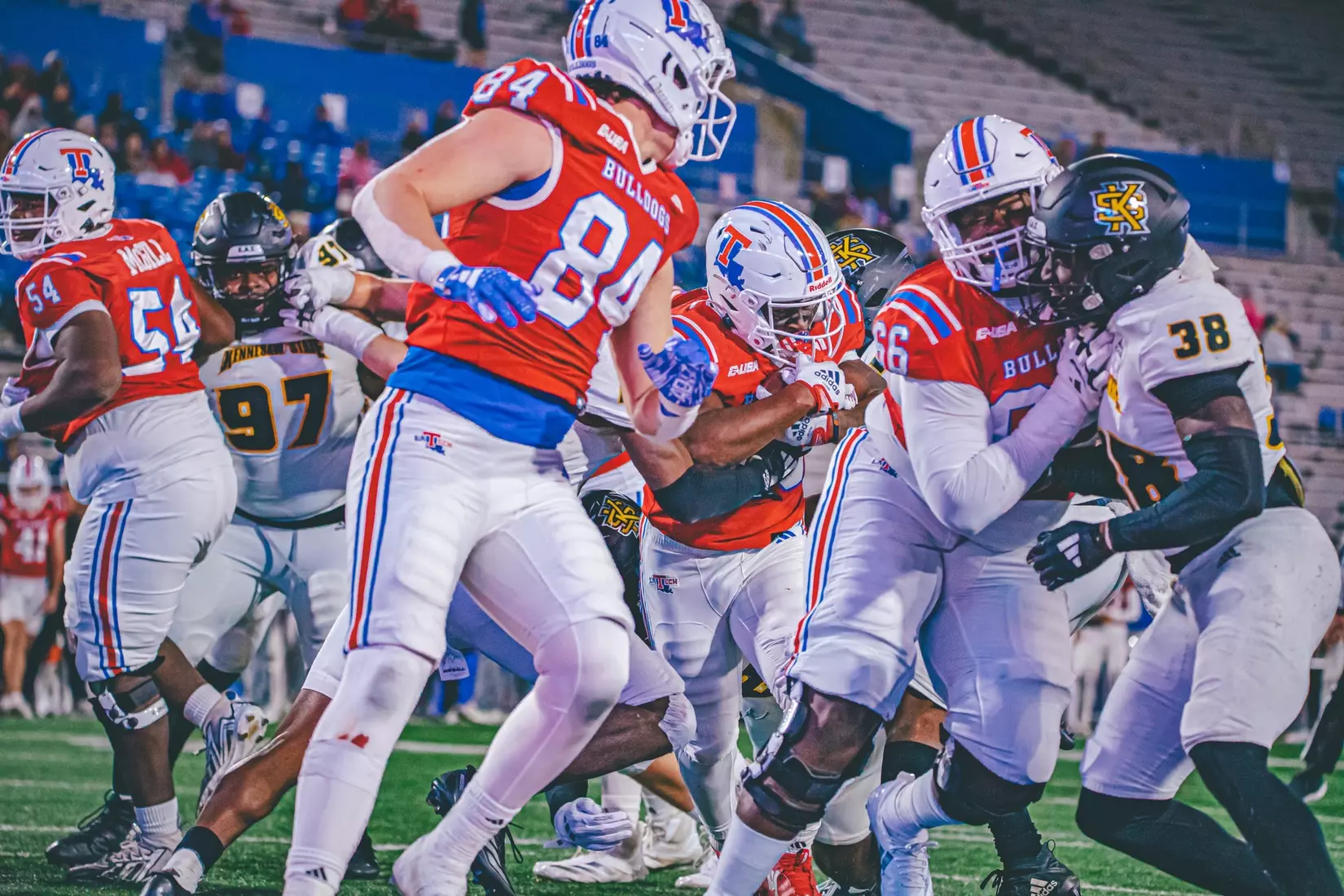 Bulldogs shutout Owls in season finale