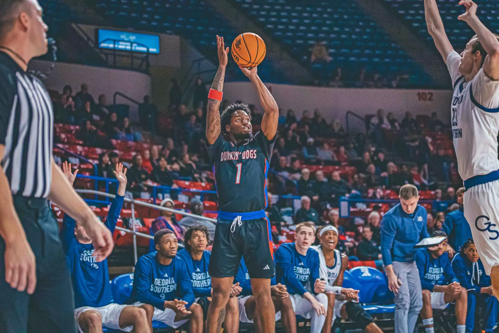Bulldogs run away from Eagles in 77-63 victory