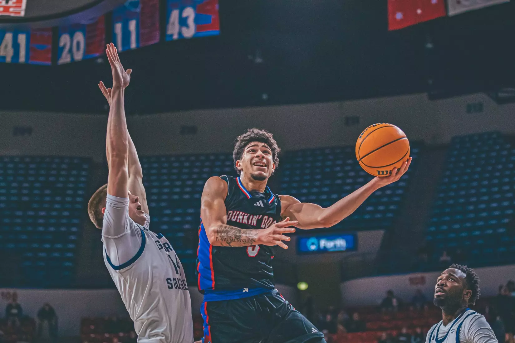 Bulldogs run away from Eagles in 77-63 victory
