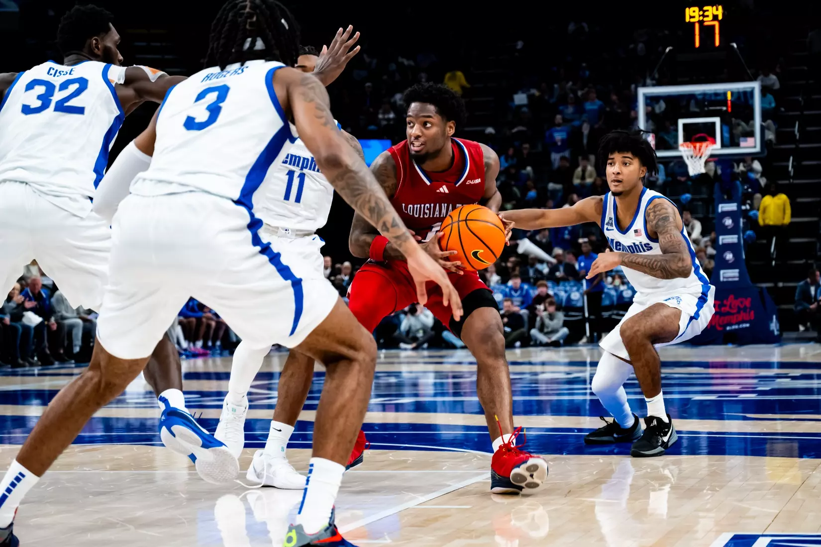 Bulldogs fall, 81-71, to nationally-ranked Tigers in Memphis