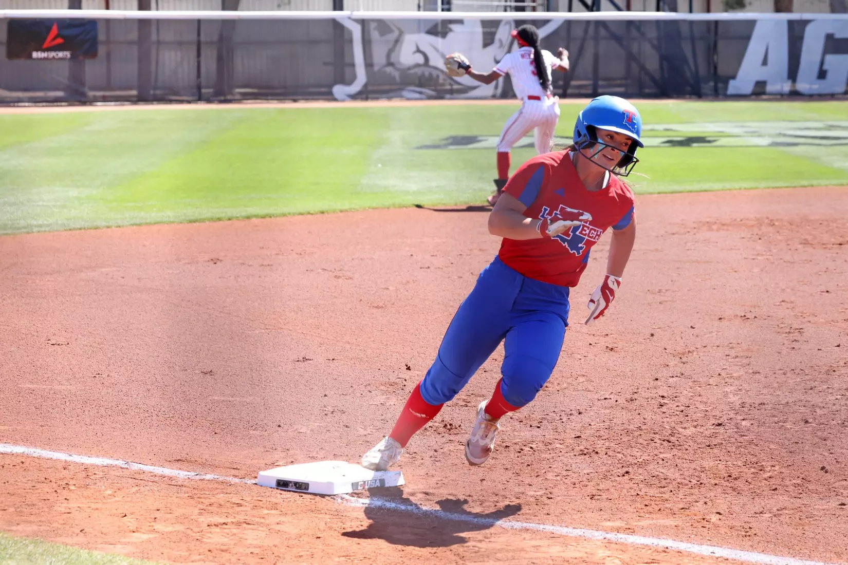 Bulldogs fall to Hilltoppers on day two of the 2024 CUSA Softball Championship