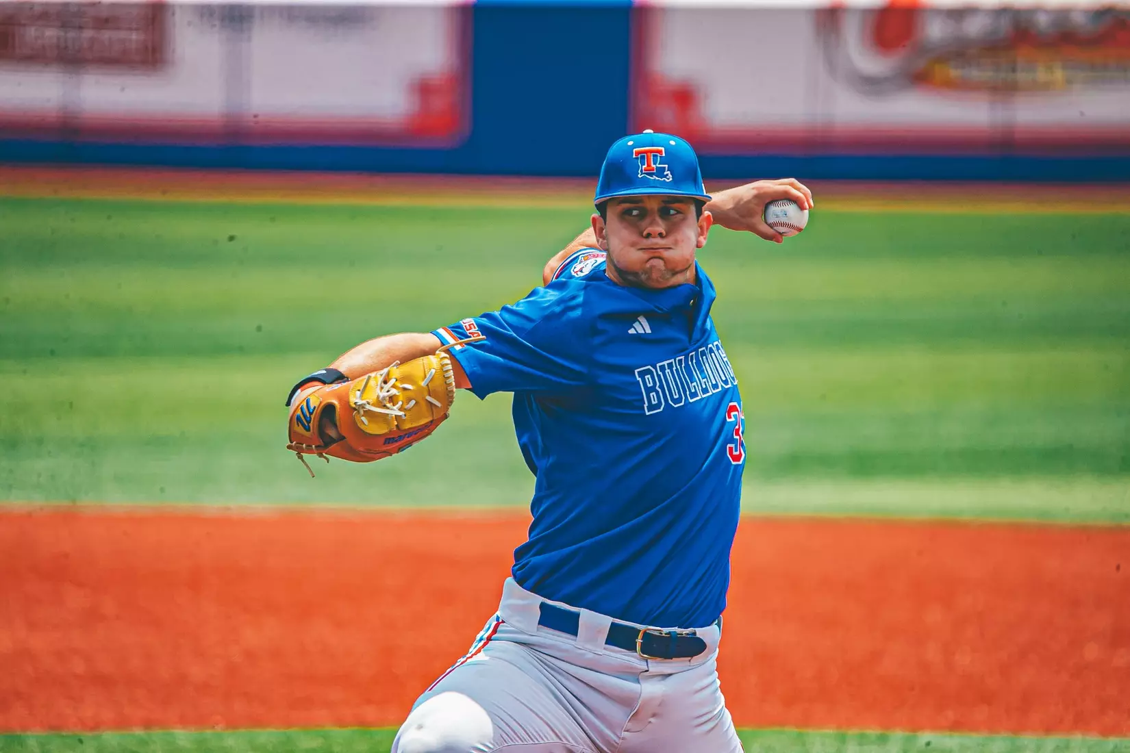 Bulldogs fall to Flames, 6-2