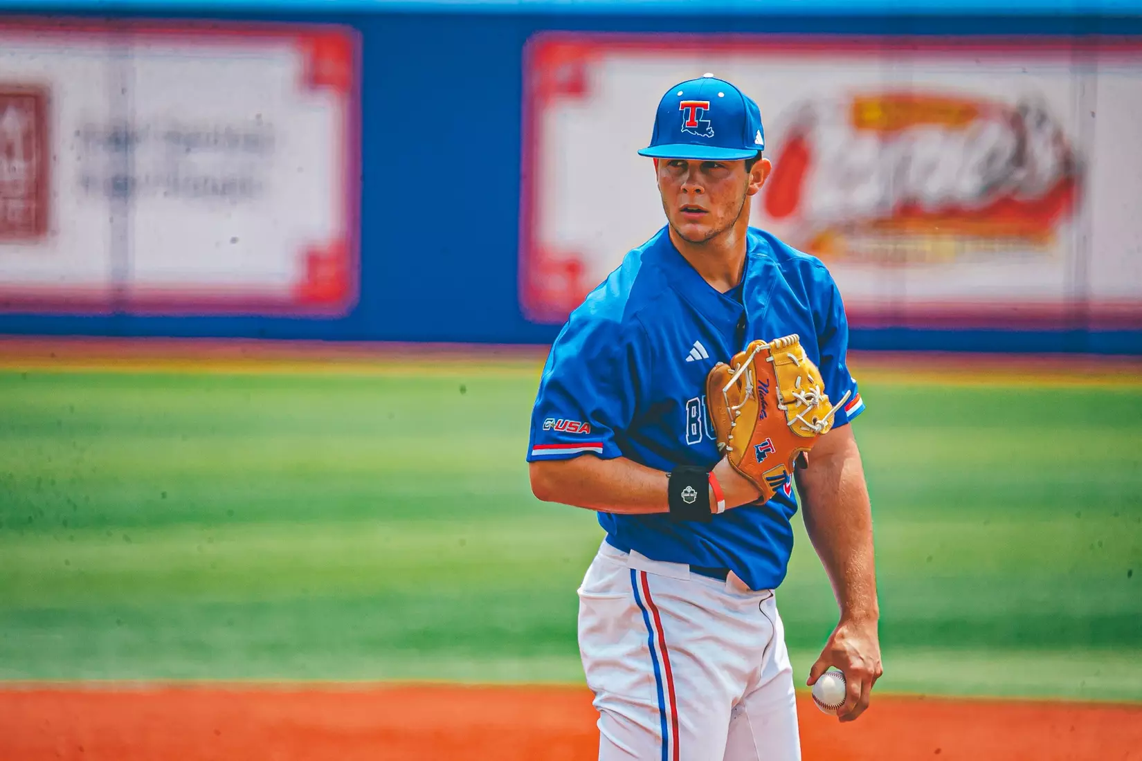 Bulldogs fall to Flames, 6-2
