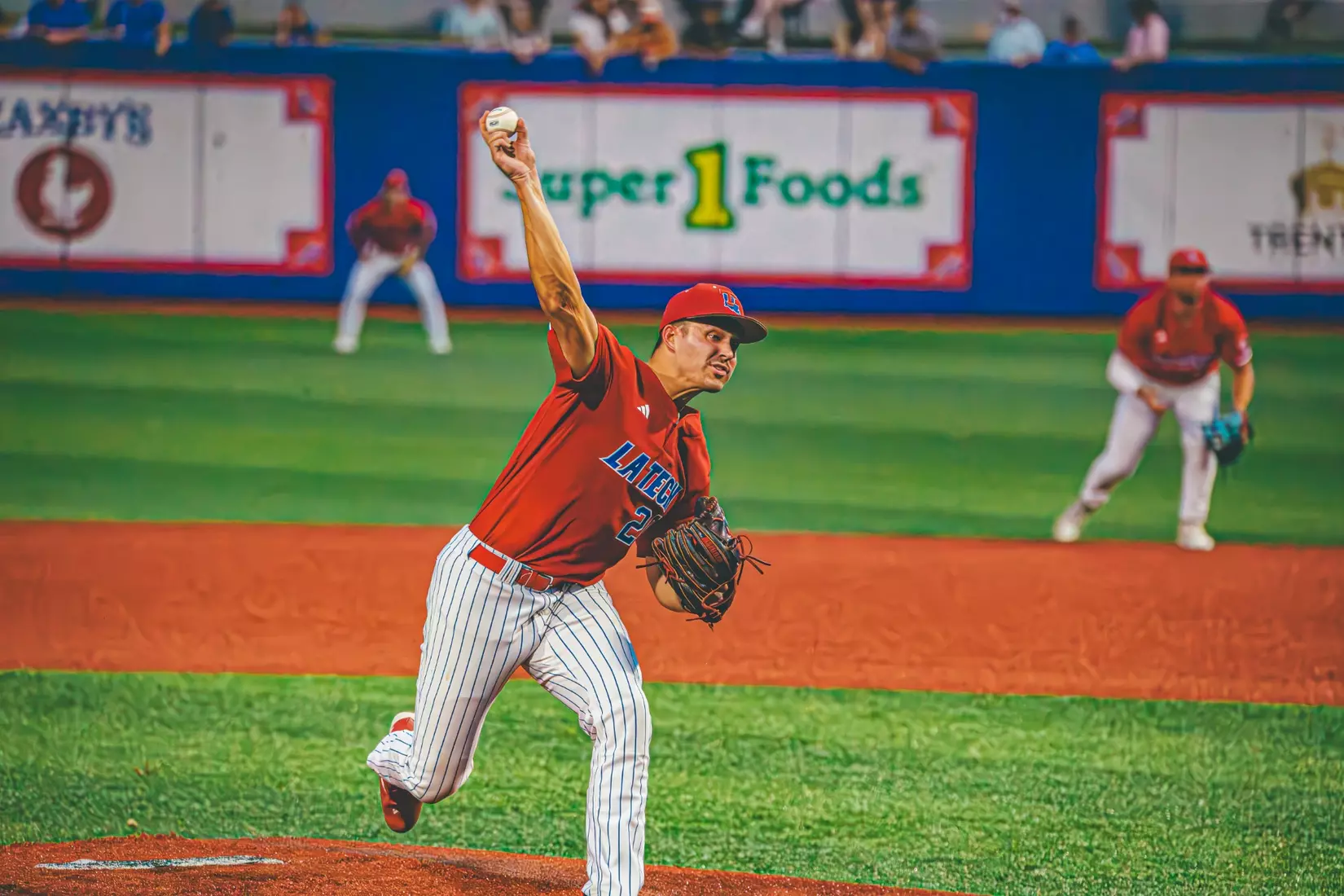 Bulldogs stay alive with 5-3 victory over Bearkats
