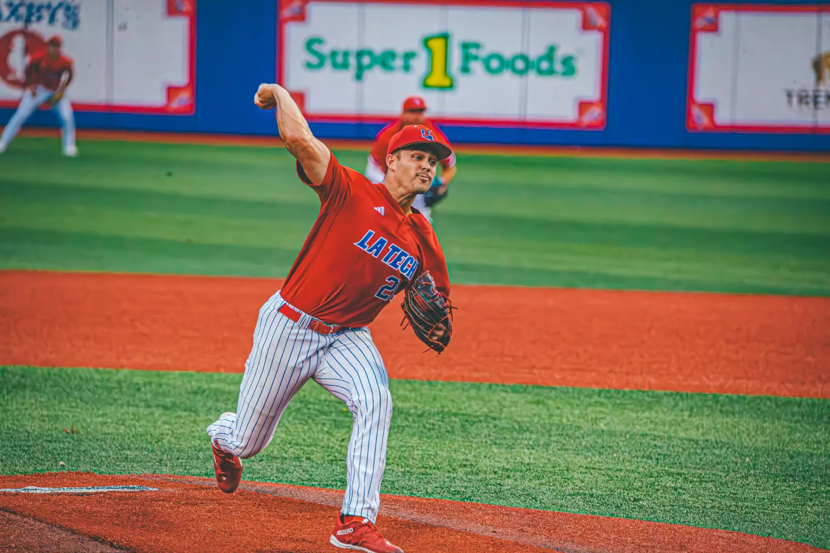 Bulldogs stay alive with 5-3 victory over Bearkats