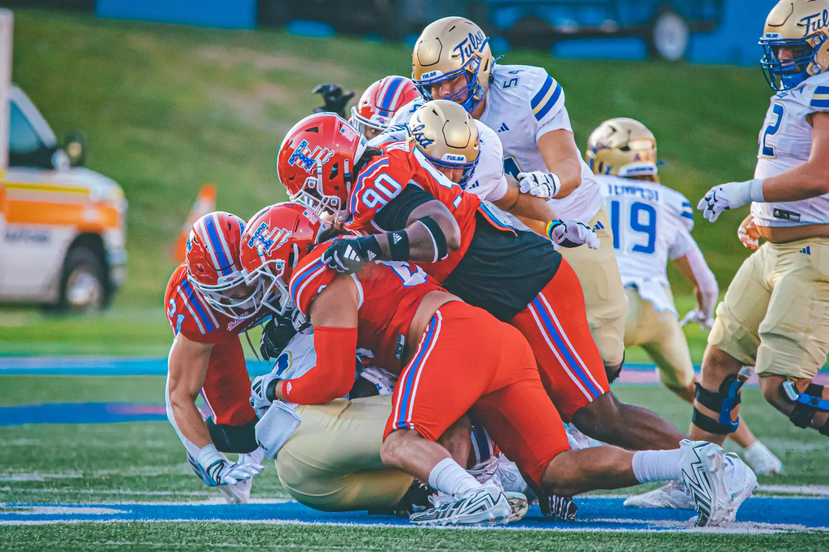 Bulldogs fall in overtime to Golden Hurricane