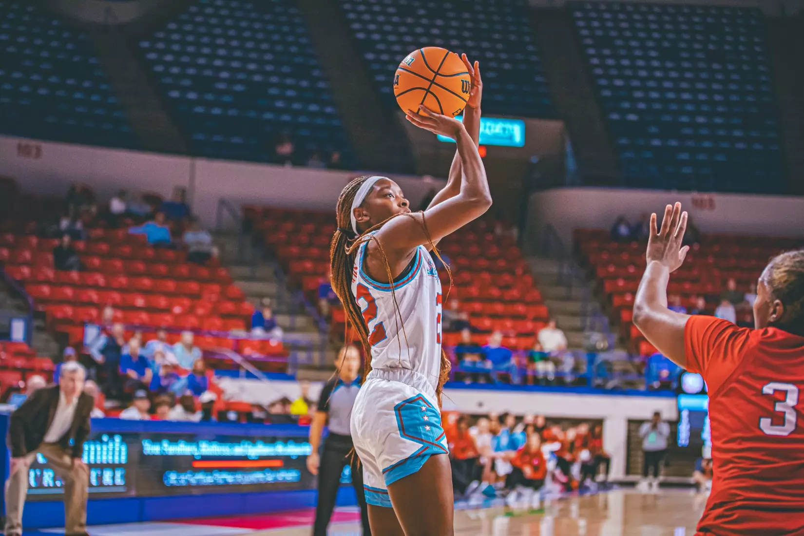 Fourth quarter surge propels Lady Techsters over Gamecocks, 80-73