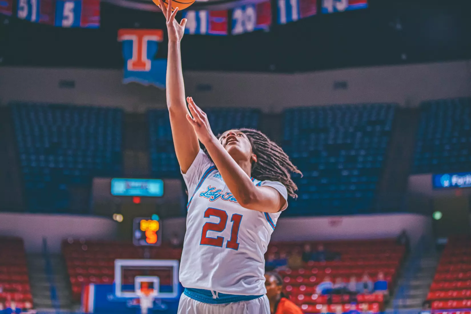 Fourth quarter surge propels Lady Techsters over Gamecocks, 80-73
