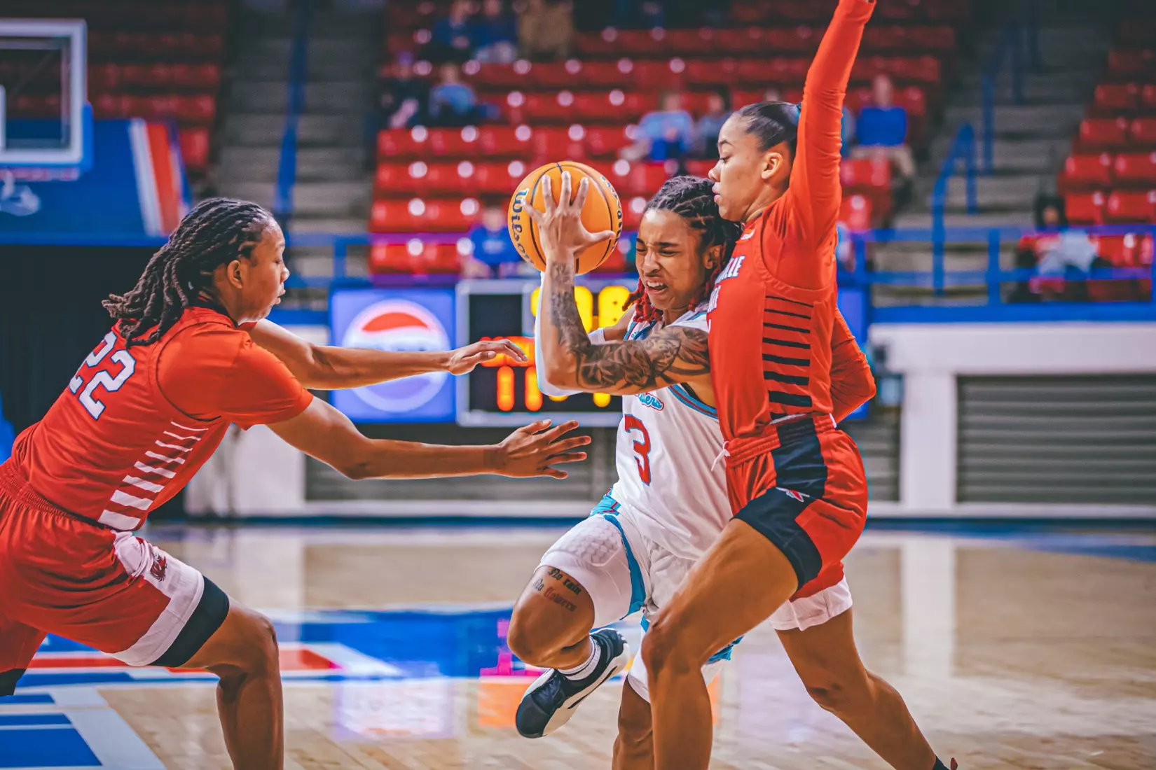 Fourth quarter surge propels Lady Techsters over Gamecocks, 80-73