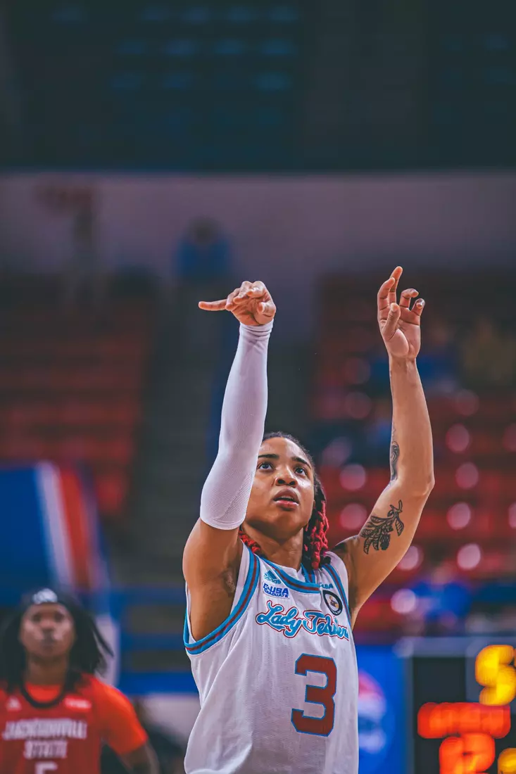 Fourth quarter surge propels Lady Techsters over Gamecocks, 80-73