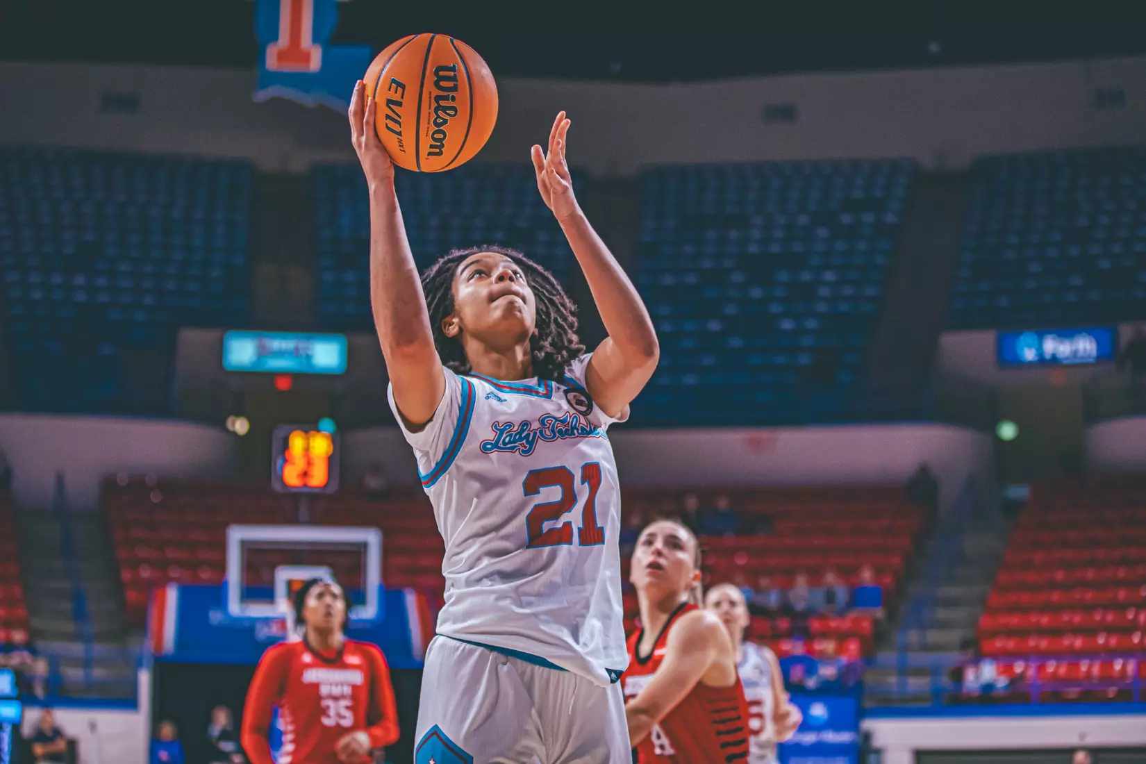 Fourth quarter surge propels Lady Techsters over Gamecocks, 80-73