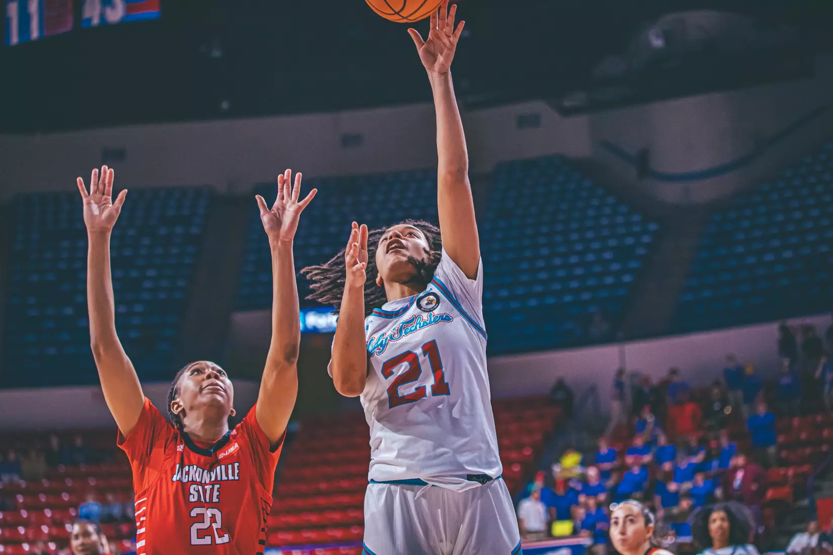 Fourth quarter surge propels Lady Techsters over Gamecocks, 80-73