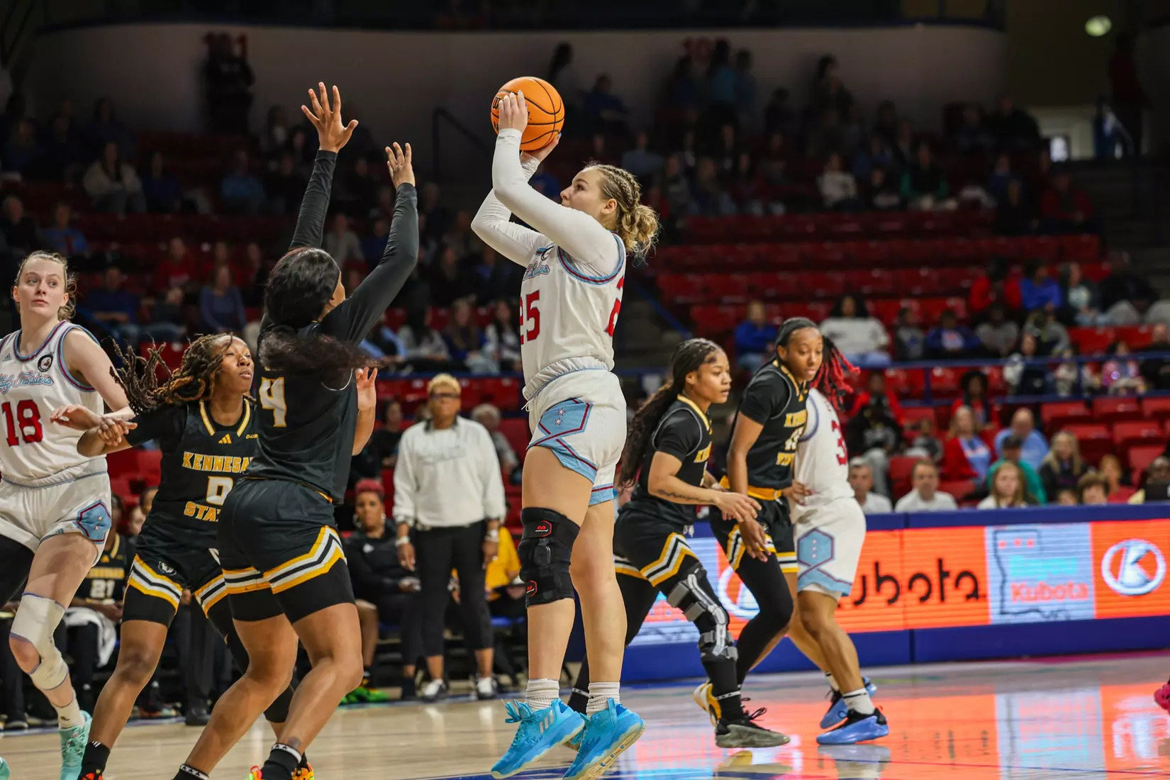 LA Tech beats Kennesaw State, 83-71
