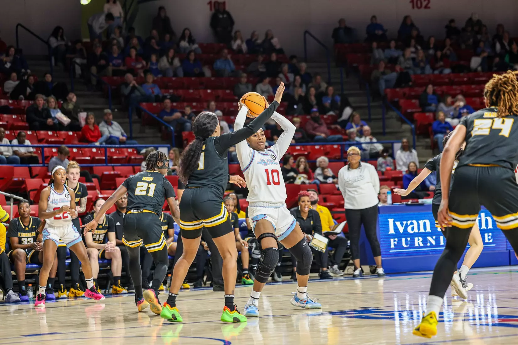 LA Tech beats Kennesaw State, 83-71