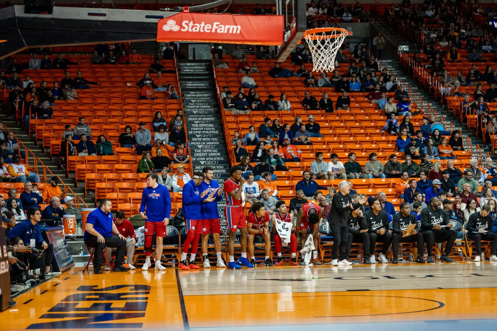 Bulldogs fall to Miners in CUSA opener