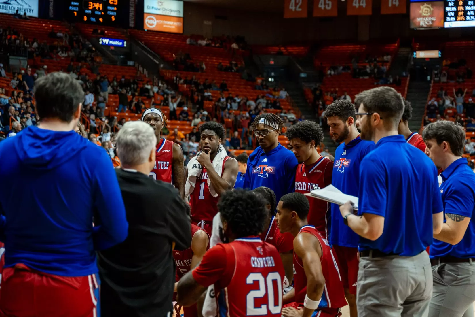 Bulldogs fall to Miners in CUSA opener