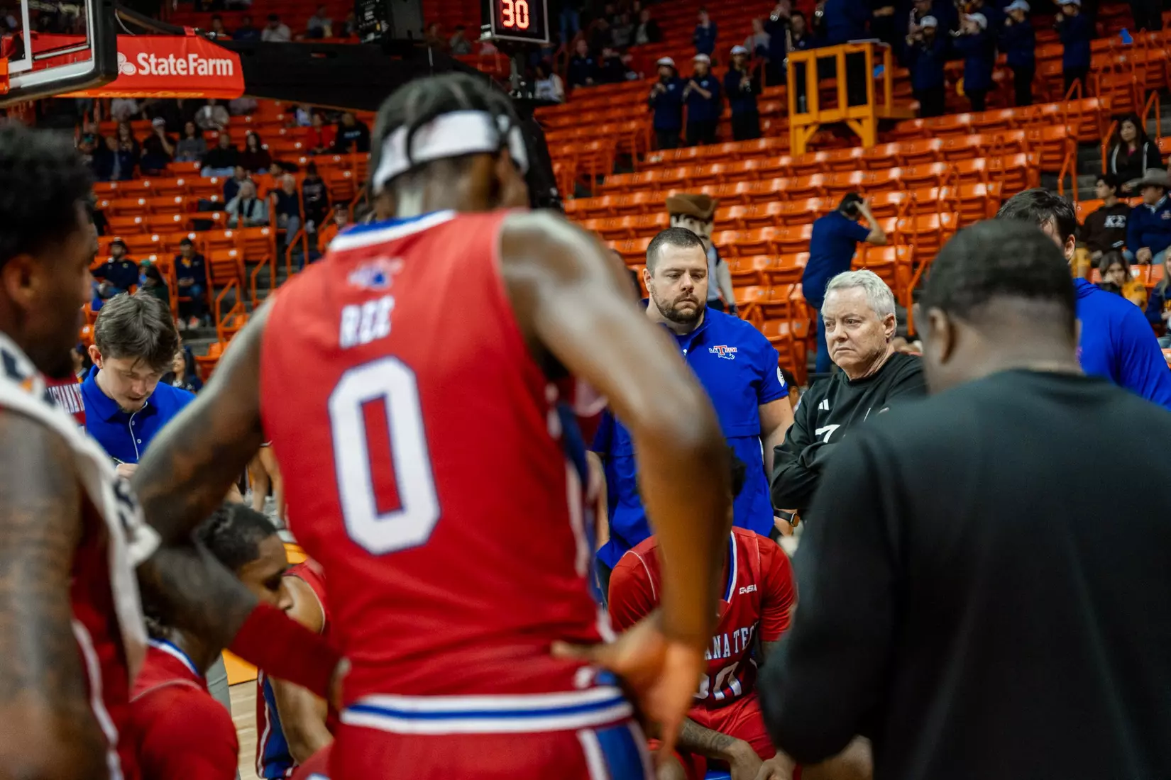 Bulldogs fall to Miners in CUSA opener