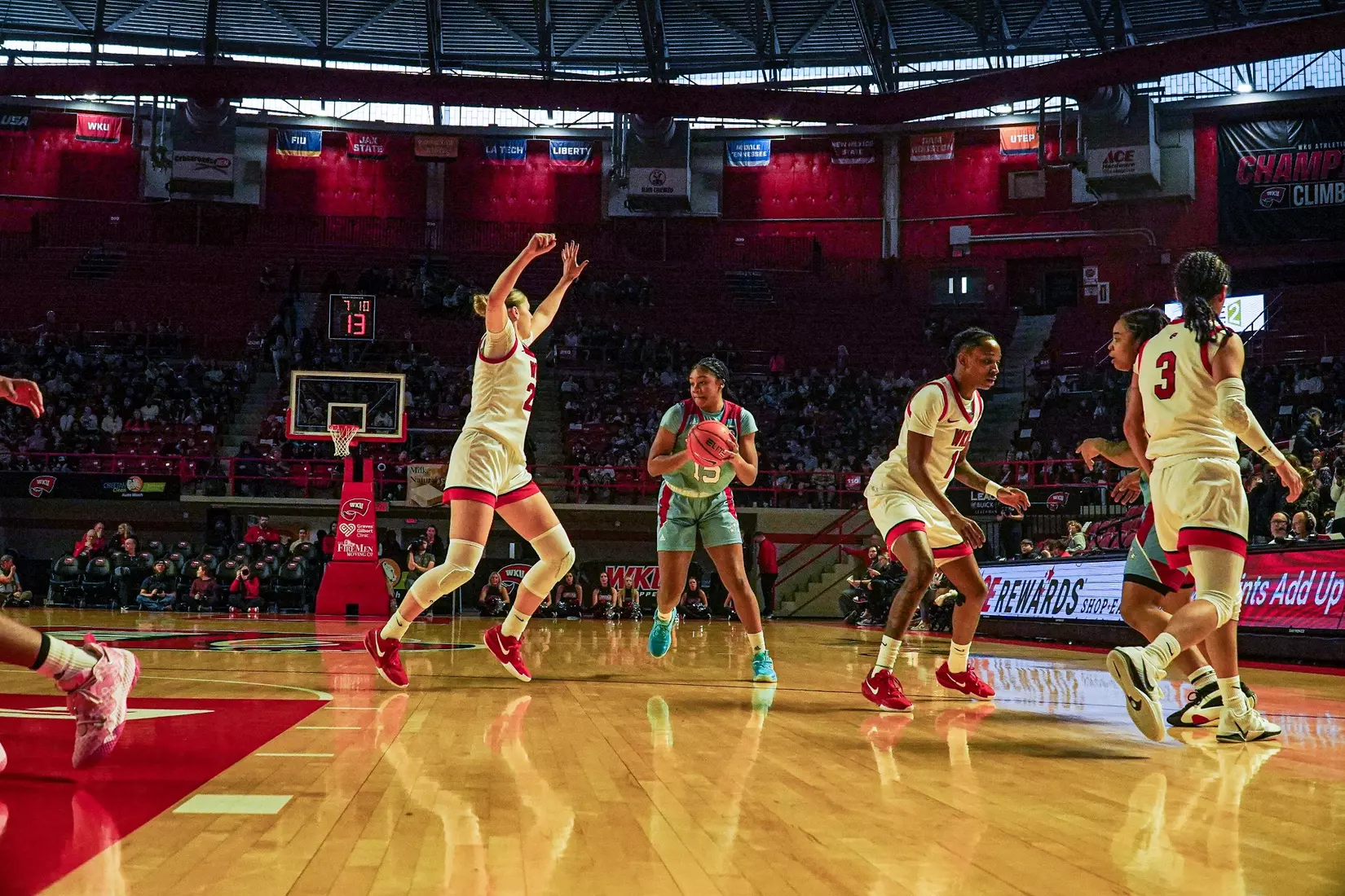 LA Tech falls to WKU, 69-61