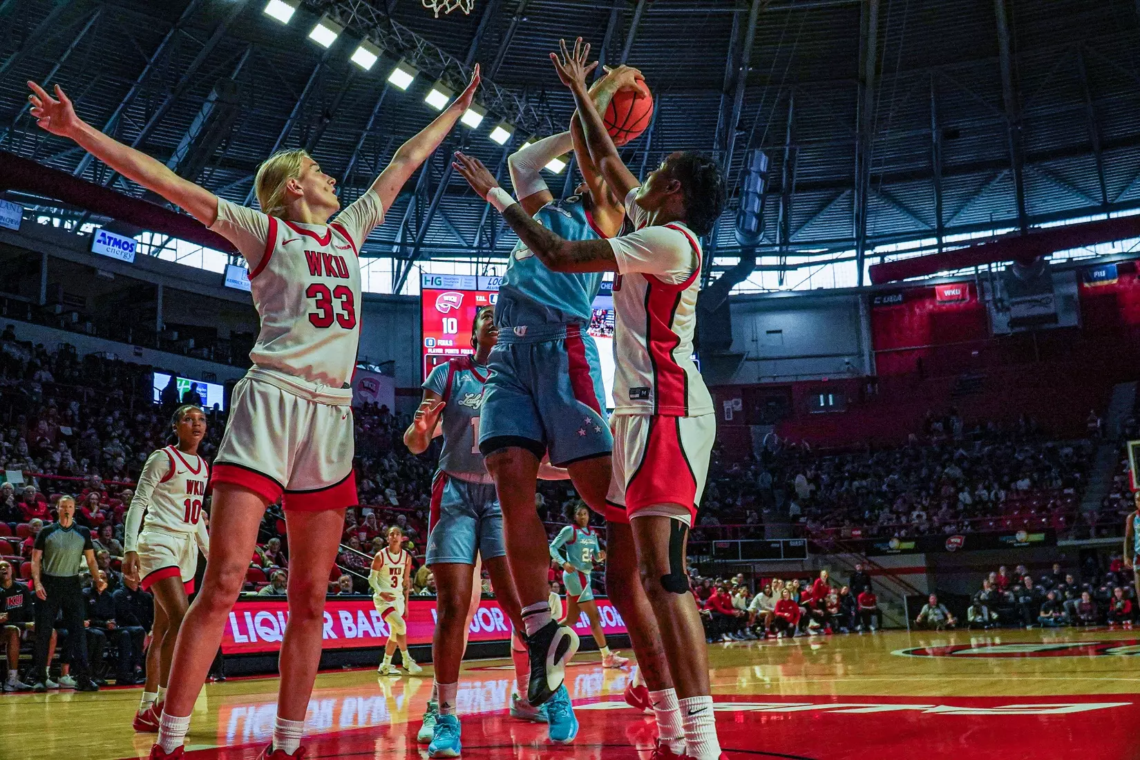 LA Tech falls to WKU, 69-61
