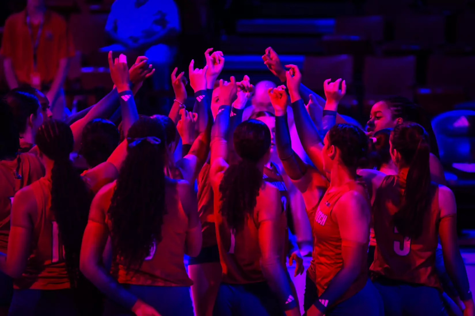 Bulldogs fall in straight sets to the Hilltoppers on Saturday afternoon