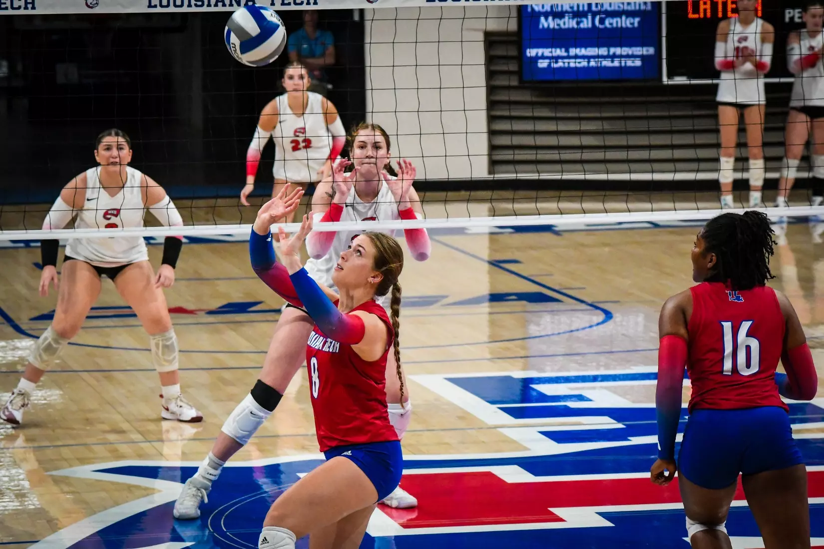 Bulldogs fall in straight sets to the Hilltoppers on Saturday afternoon