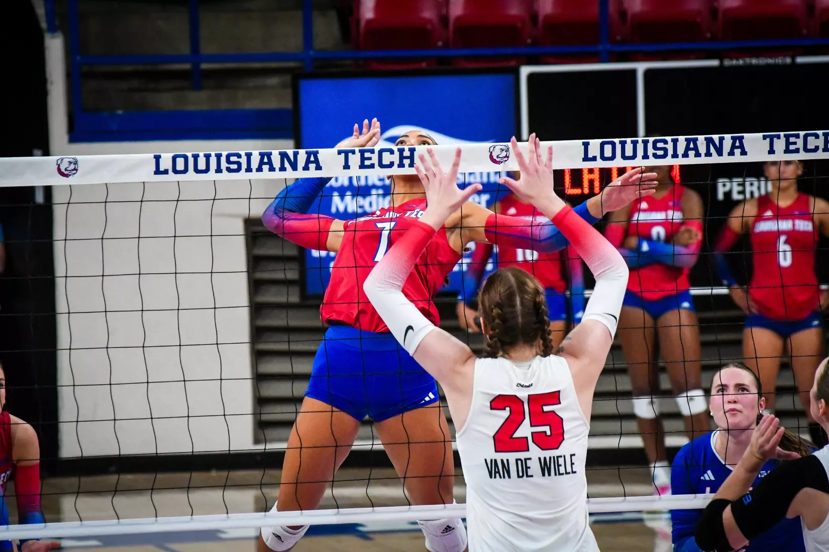 Bulldogs fall in straight sets to the Hilltoppers on Saturday afternoon