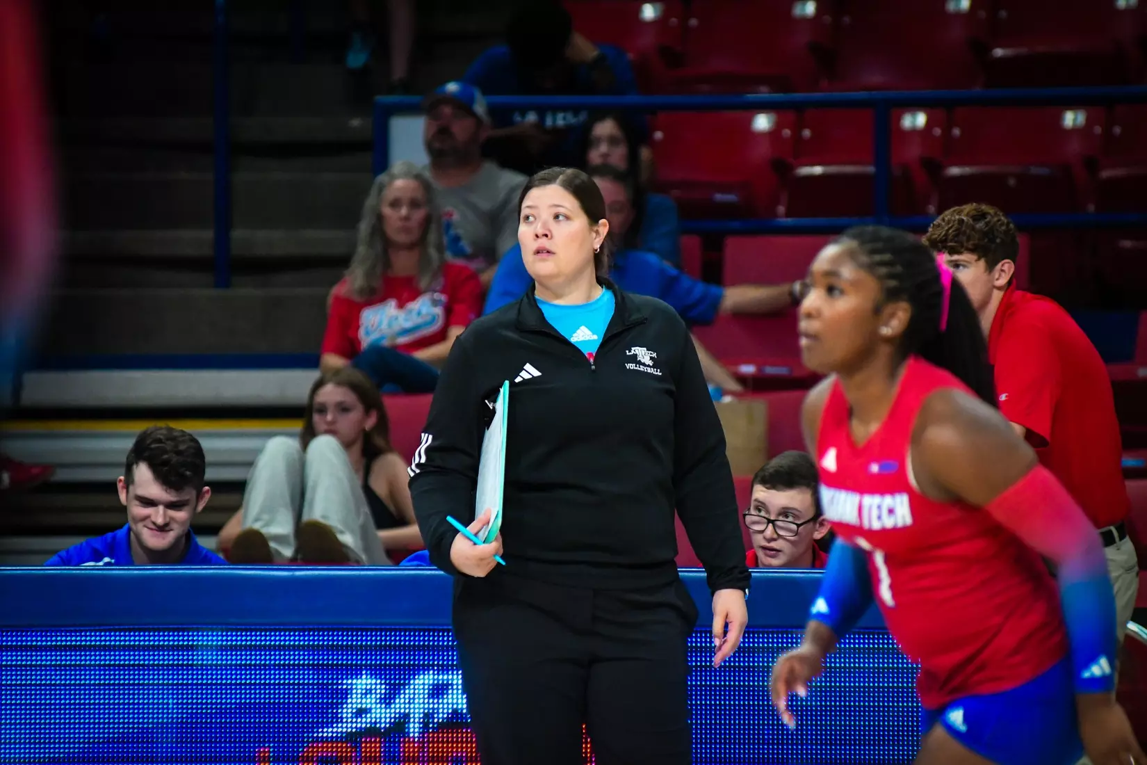 Bulldogs fall in straight sets to the Hilltoppers on Saturday afternoon