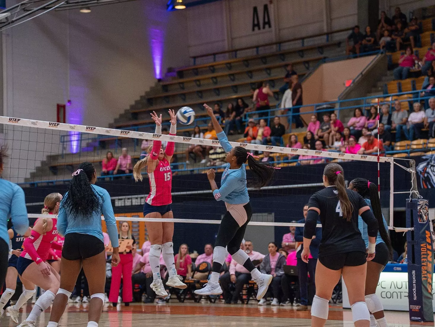 Bulldogs fall to the Miners 3-1 on Saturday in El Paso