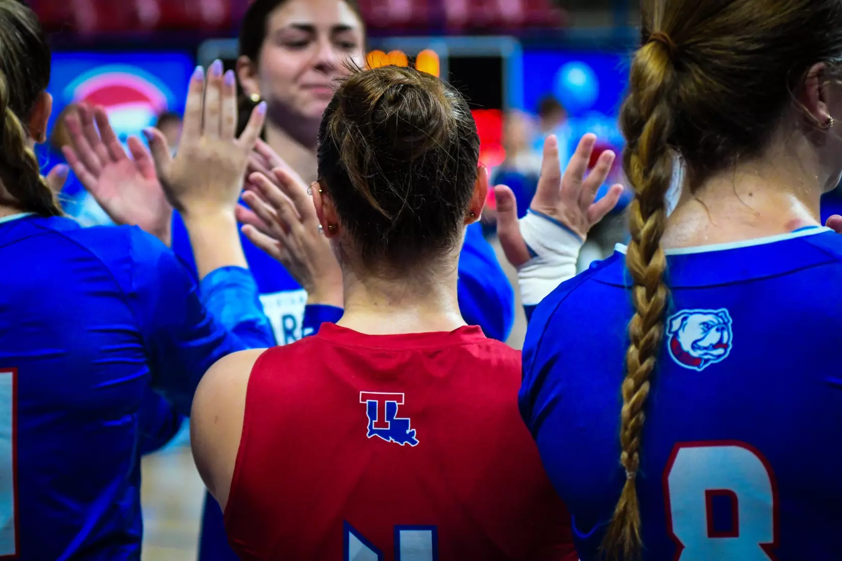 Bulldogs come up short on Friday night in back-and-forth match versus Blue Hens inside the Thomas Assembly Center