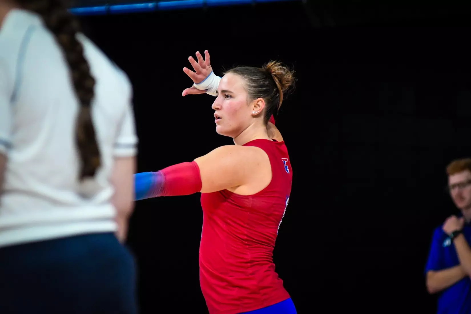 Bulldogs come up short on Friday night in back-and-forth match versus Blue Hens inside the Thomas Assembly Center