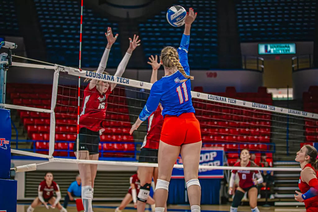 Bulldogs fall at home to the Aggies 3-1 on Friday afternoon