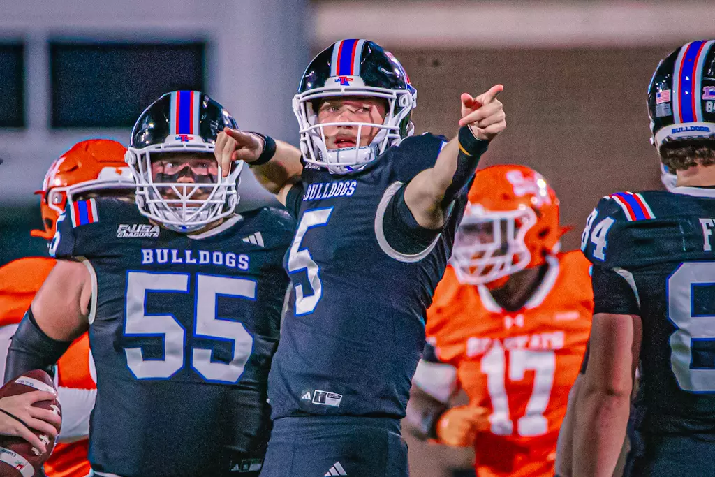 Bulldogs haunt the Bearkats, win 55-14 on Halloween night