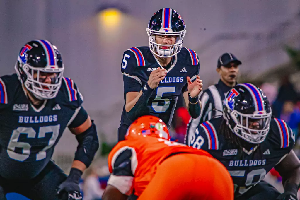 Bulldogs haunt the Bearkats, win 55-14 on Halloween night