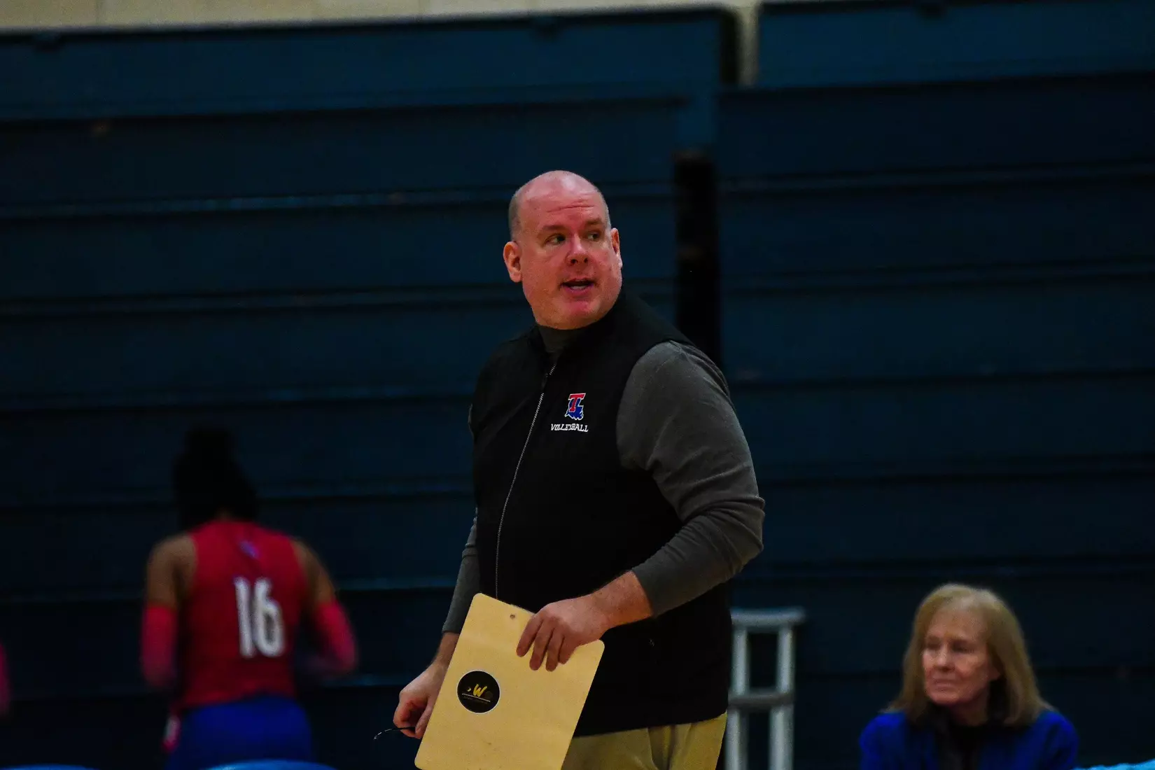 Bulldogs sweep the Aggies in the second match Saturday