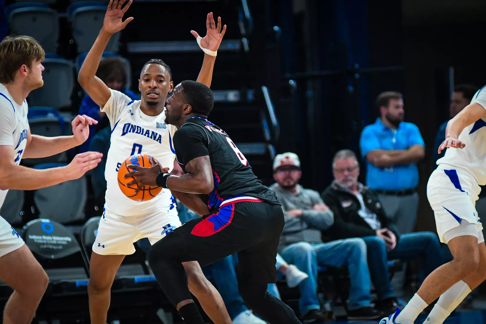 Bulldogs struggle offensively in 60-51 road loss to Sycamores