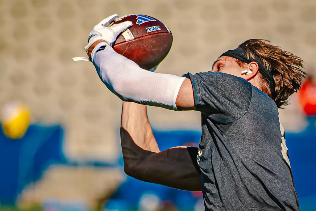 Bulldogs overcome 21-point deficit, win 34-28 in overtime versus Flames