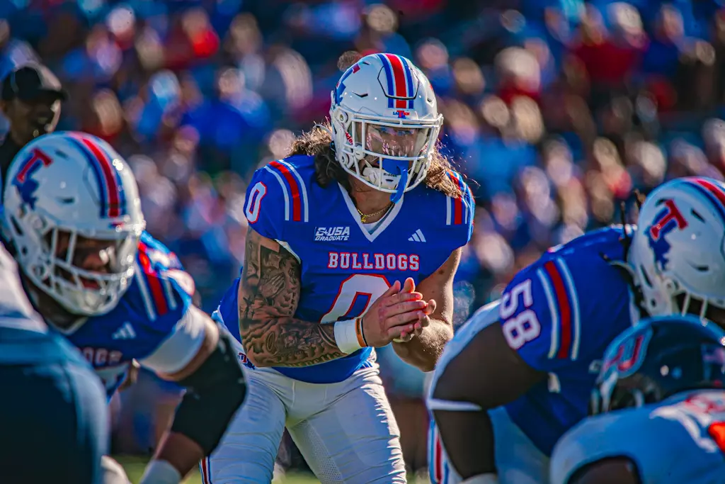 Bulldogs overcome 21-point deficit, win 34-28 in overtime versus Flames