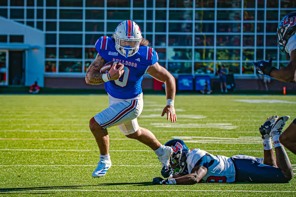 Bulldogs overcome 21-point deficit, win 34-28 in overtime versus Flames