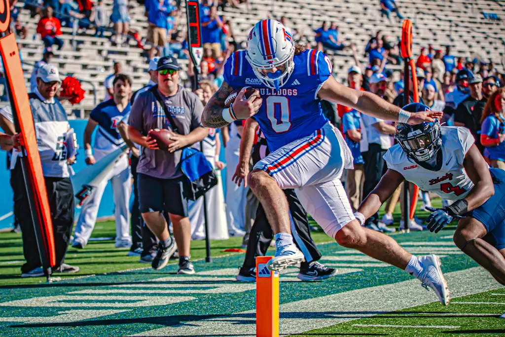 Bulldogs overcome 21-point deficit, win 34-28 in overtime versus Flames