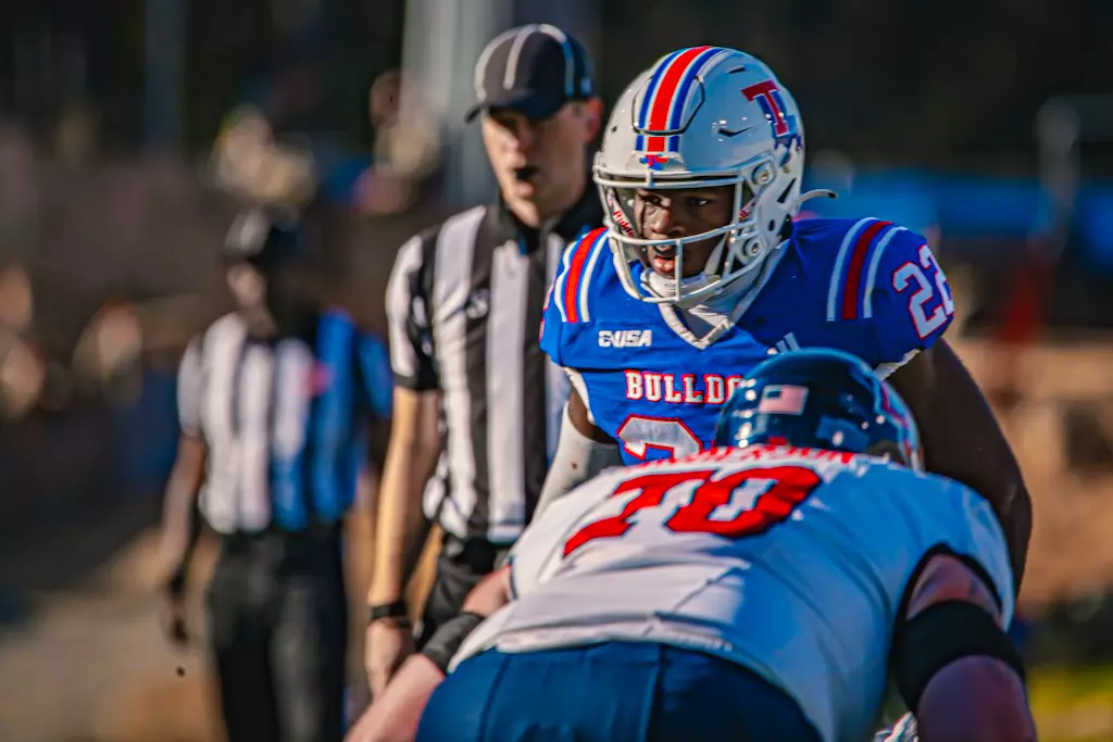 Bulldogs overcome 21-point deficit, win 34-28 in overtime versus Flames