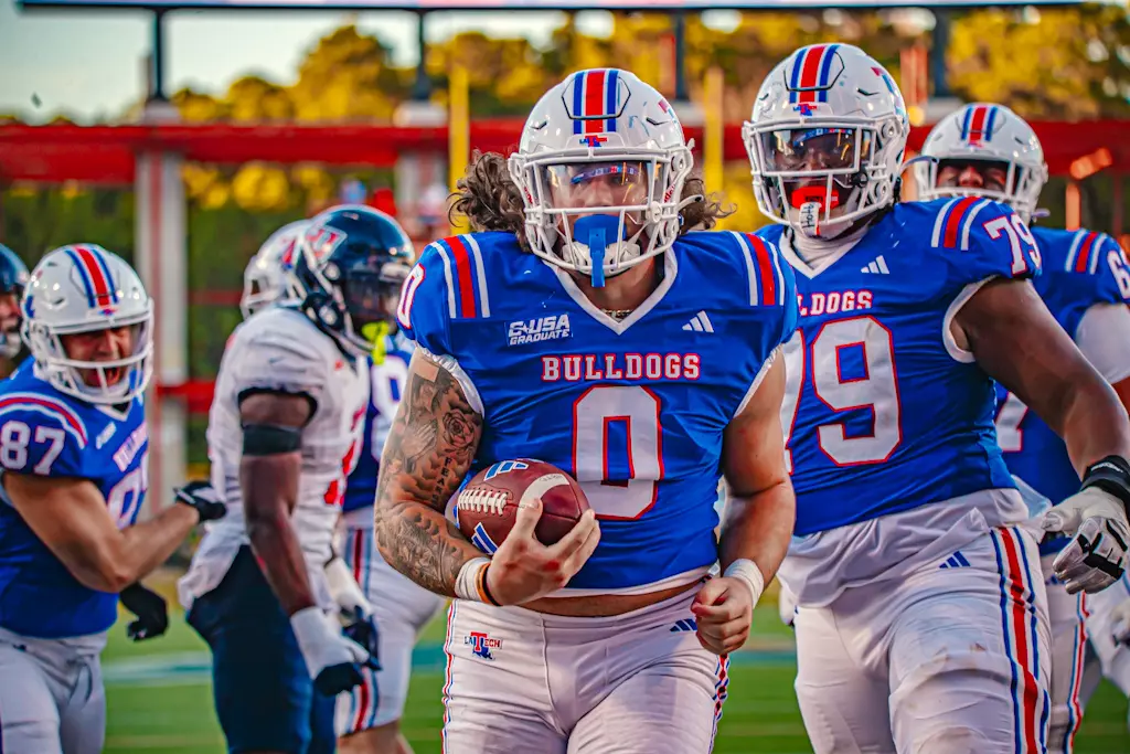 Bulldogs overcome 21-point deficit, win 34-28 in overtime versus Flames