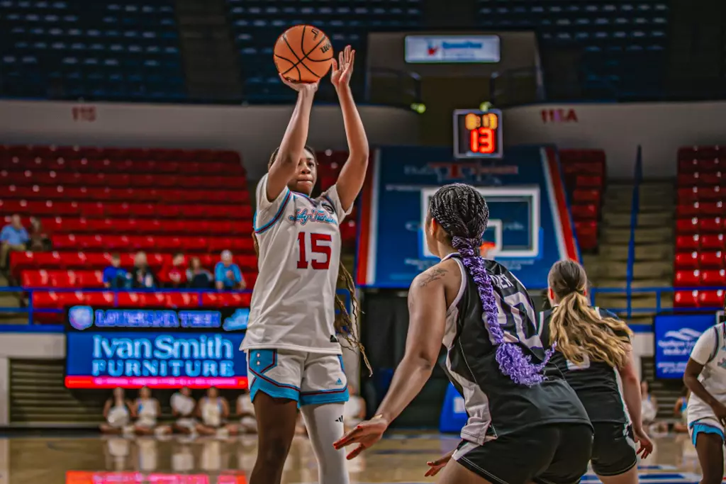 LA Tech vs. SFA