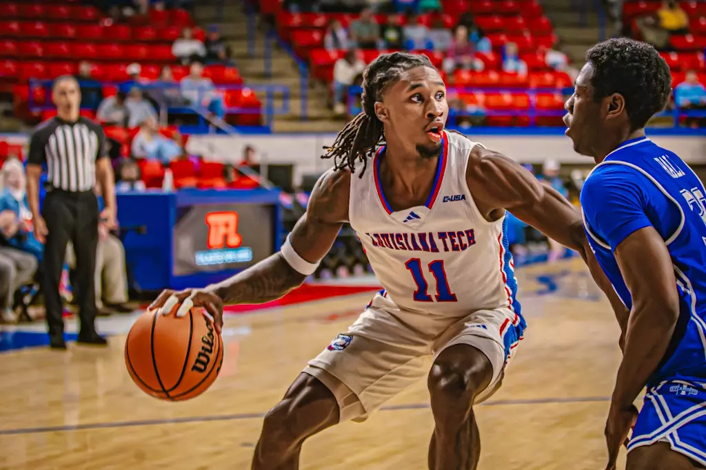 Bulldogs outlast Sycamores, 75-73, in first game of MTE